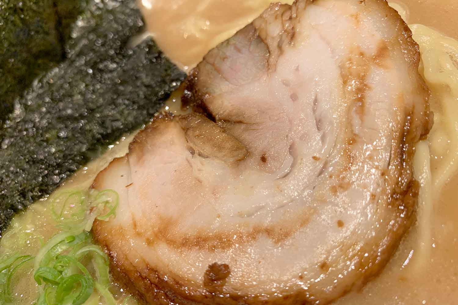 光麺 熟成とんこつらーめん 東京豚骨 池袋本店